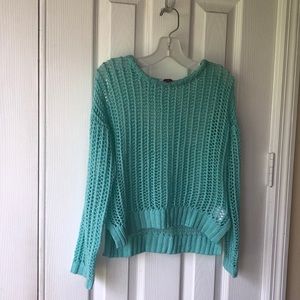 L.E.I. Girls aqua light sweater. Size medium